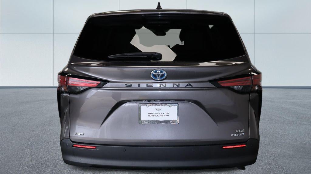 2022 Toyota Sienna XLE