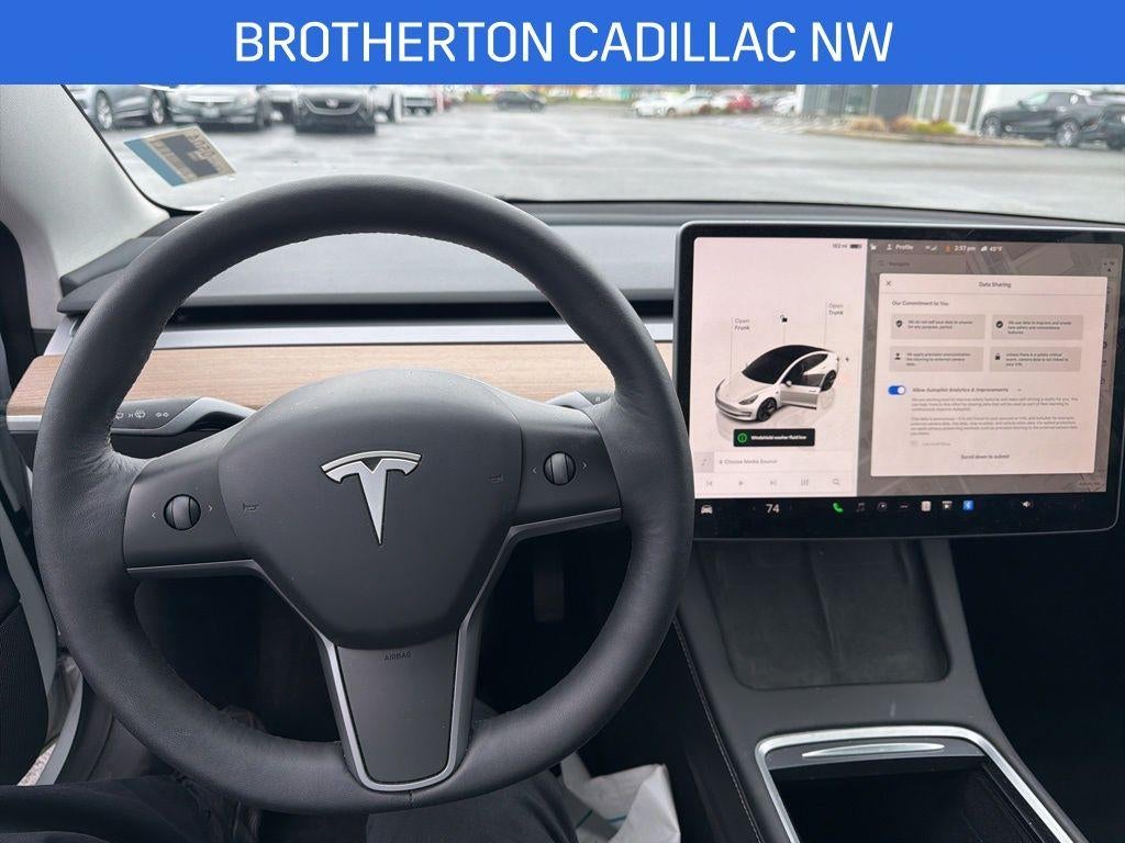 2023 Tesla Model 3 Base