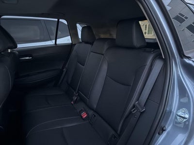 2024 Toyota Corolla Cross XLE