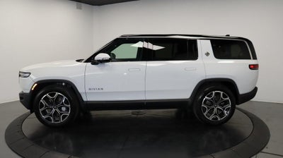 2025 Rivian R1S Adventure Dual Motor Standard Pack