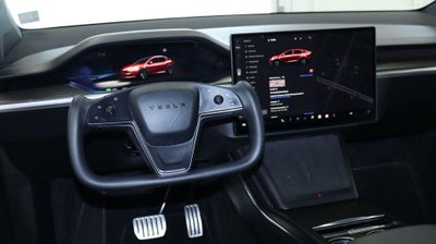 2022 Tesla Model X Plaid