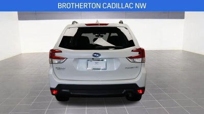 2021 Subaru Forester Base