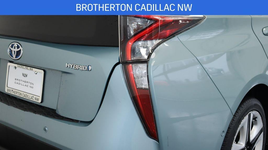 2018 Toyota Prius Three Touring
