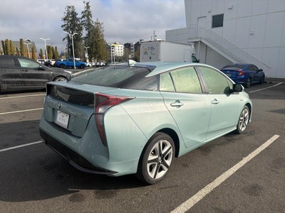 2018 Toyota Prius Three Touring