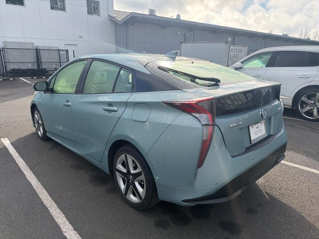 2018 Toyota Prius Three Touring