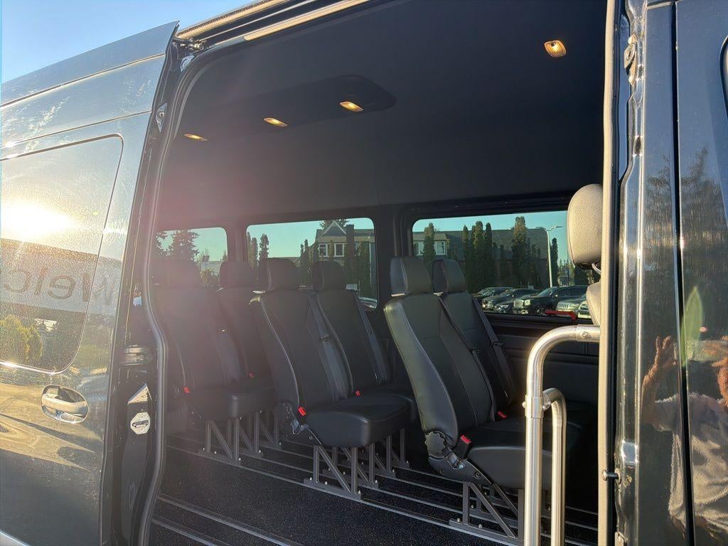 2022 Mercedes-Benz Sprinter Cargo Van Cargo 170 WB