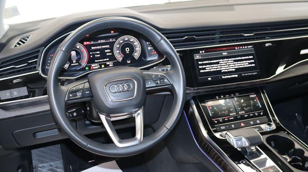 2022 Audi Q8 55 Premium Plus