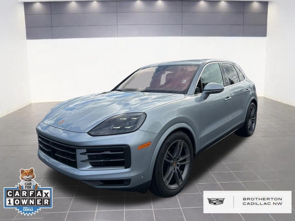 2024 Porsche Cayenne Base