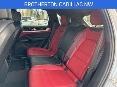 2024 Porsche Cayenne Base