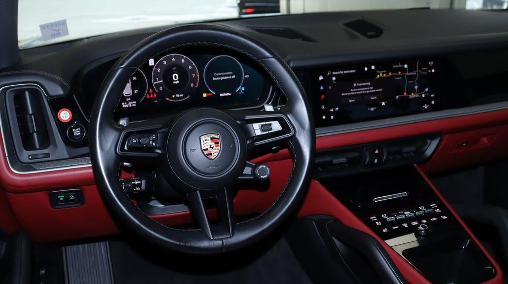 2024 Porsche Cayenne Base