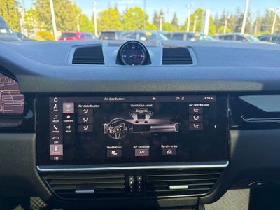 2021 Porsche Cayenne Base