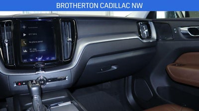 2020 Volvo XC60 T5 Momentum