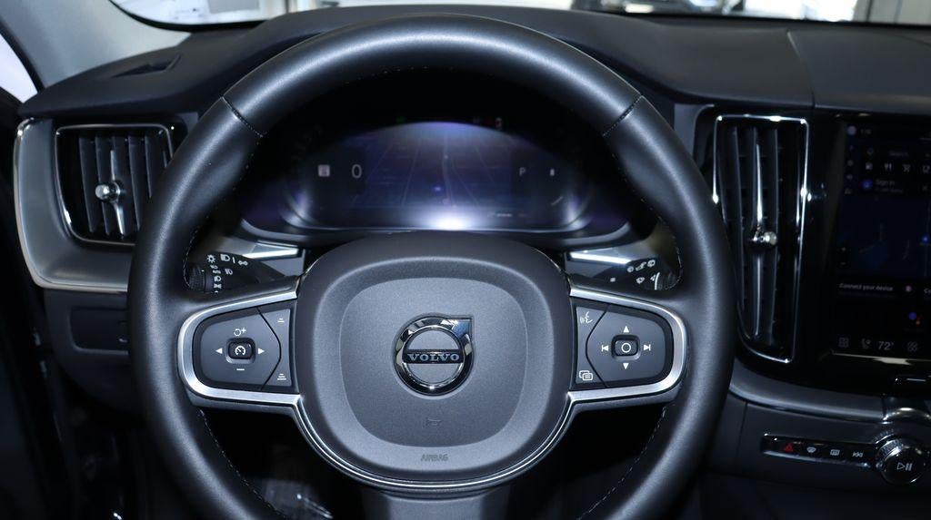 2023 Volvo XC60 B5 Core
