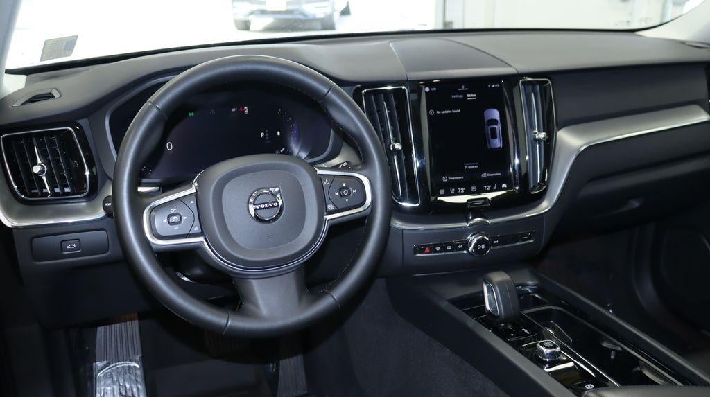 2023 Volvo XC60 B5 Core