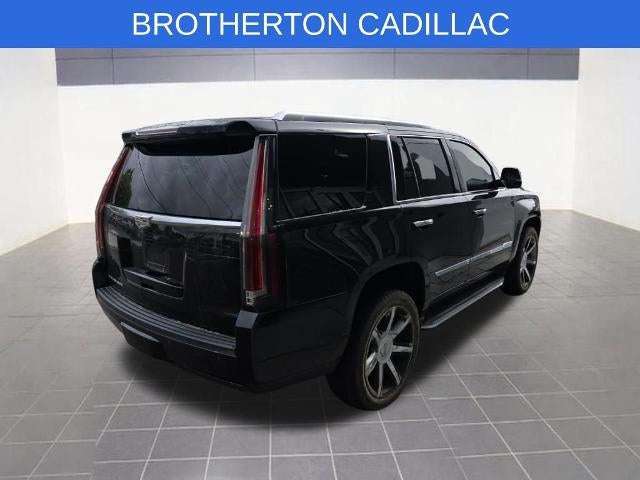 2016 Cadillac Escalade Luxury Collection