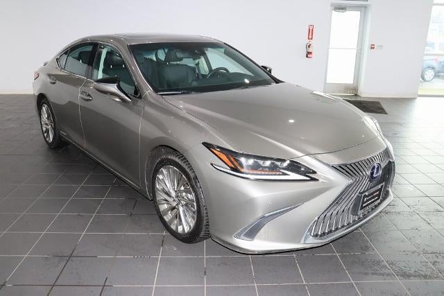 2021 Lexus ES 300h Luxury