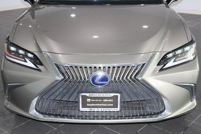 2021 Lexus ES 300h Luxury