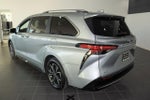 2025 Toyota Sienna Platinum
