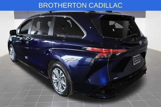 2022 Toyota Sienna XSE