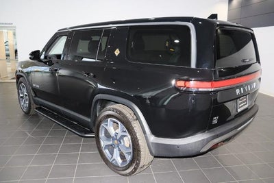 2024 Rivian R1S Adventure