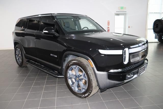 2024 Rivian R1S Adventure