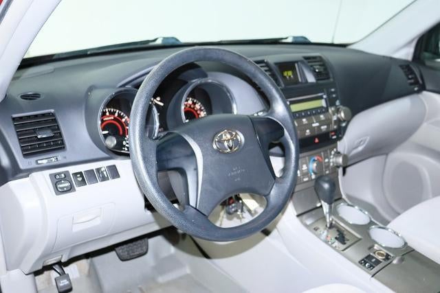 2009 Toyota Highlander Base