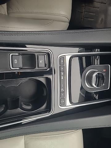 2017 Jaguar F-PACE First Edition