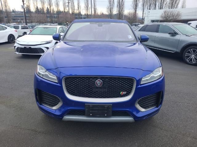 2017 Jaguar F-PACE First Edition
