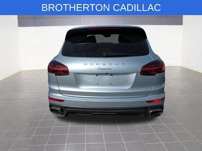 2016 Porsche Cayenne Base