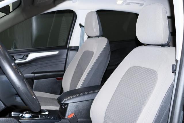 2022 Ford Escape SE Hybrid