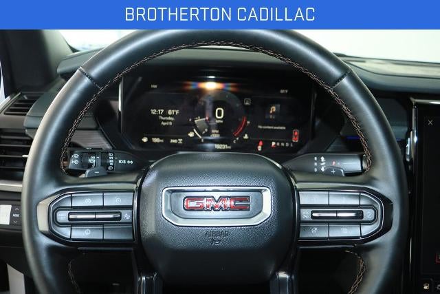 2025 GMC Acadia AWD AT4