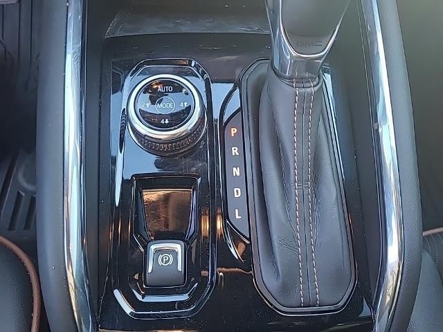 2025 GMC Canyon 4WD AT4