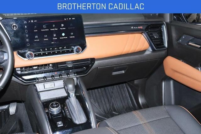 2025 GMC Canyon 4WD AT4