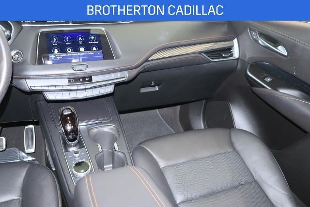 2023 Cadillac XT4 AWD Sport