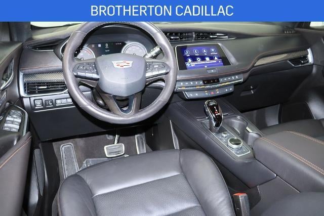 2023 Cadillac XT4 AWD Sport