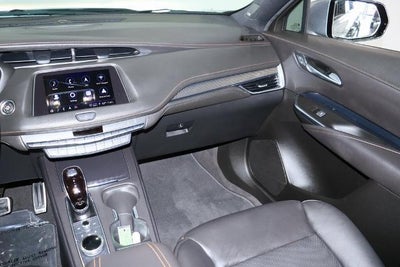 2023 Cadillac XT4 AWD Sport