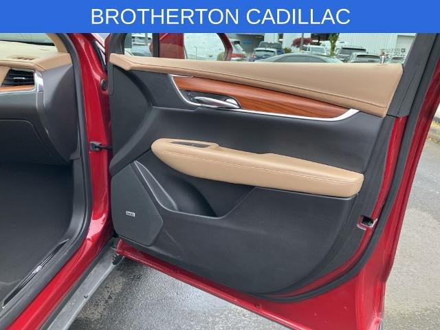 2019 Cadillac XT5 Platinum