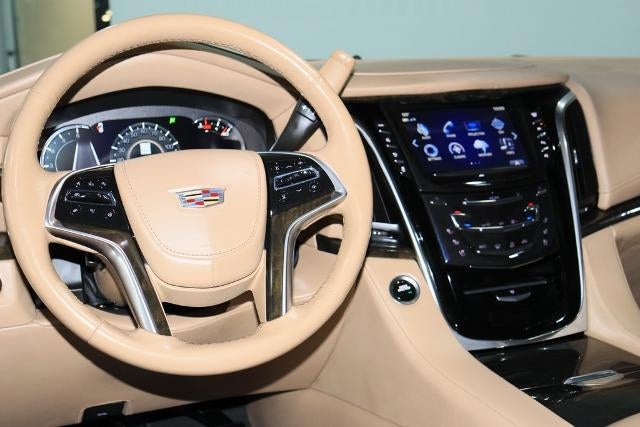 2019 Cadillac Escalade Platinum