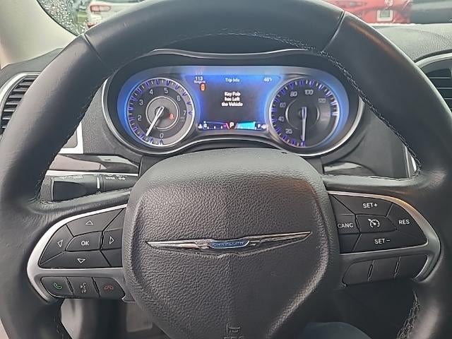 2015 Chrysler 300 Limited