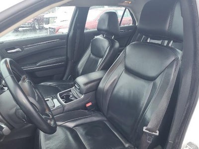 2015 Chrysler 300 Limited