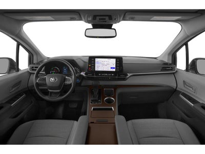 2024 Toyota Sienna LE