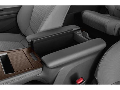 2024 Toyota Sienna LE