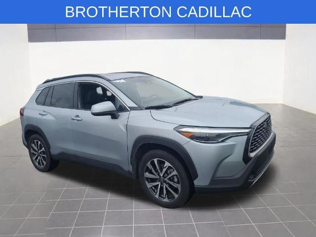 2024 Toyota Corolla Cross XLE