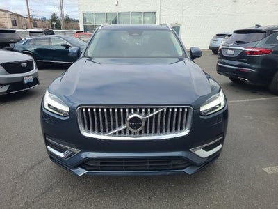 2023 Volvo XC90 Plus