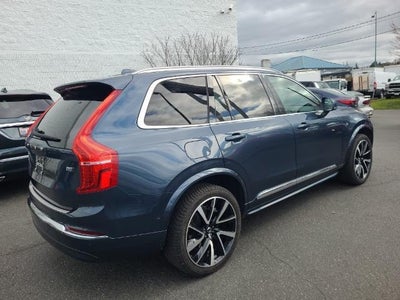2023 Volvo XC90 Plus