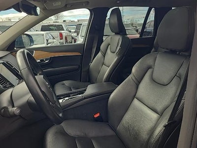 2023 Volvo XC90 Plus