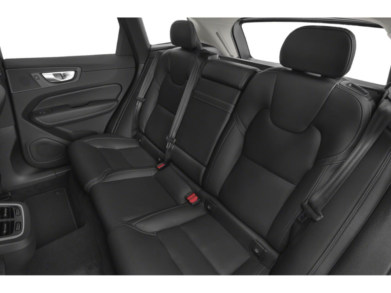 2022 Volvo XC60 Momentum