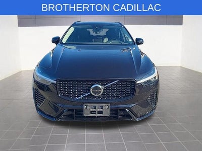 2025 Volvo XC60 Plus
