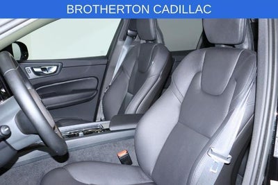 2025 Volvo XC60 Plus